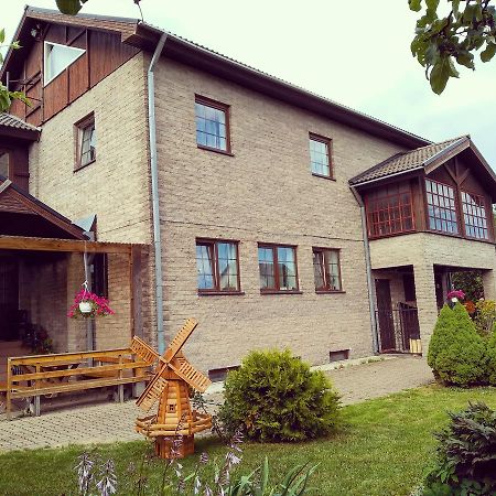 Urusel Guesthouse Tallin Zewnętrze zdjęcie