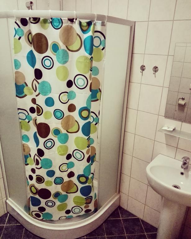 Urusel Guesthouse Tallin Zewnętrze zdjęcie