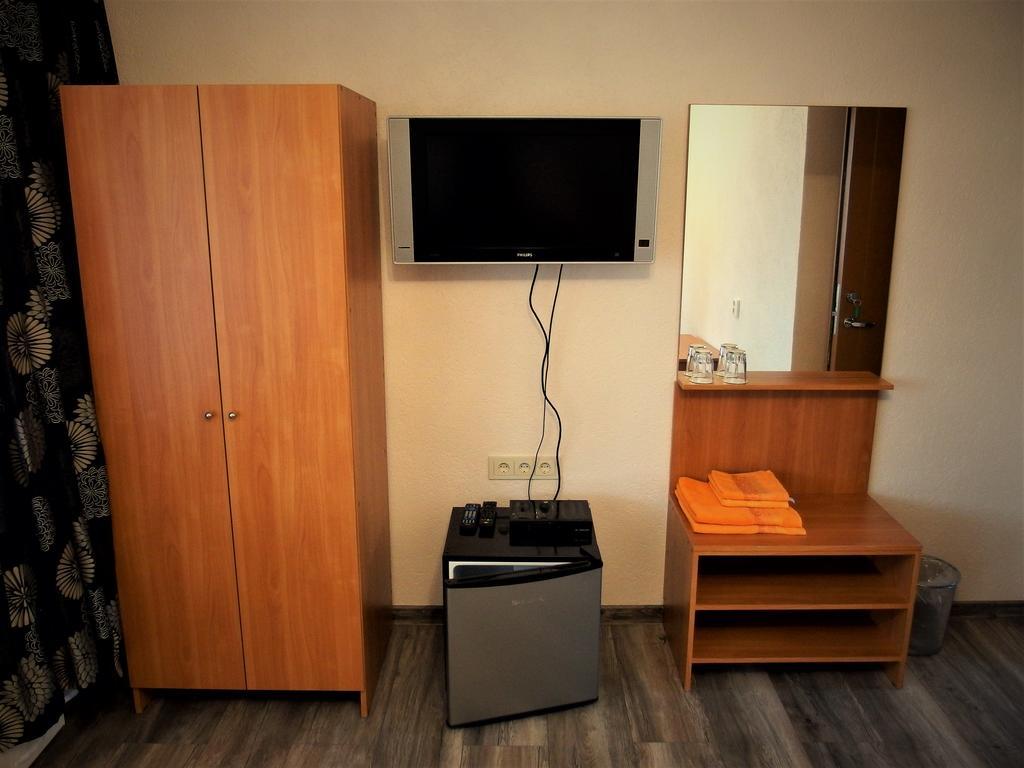Urusel Guesthouse Tallin Zewnętrze zdjęcie