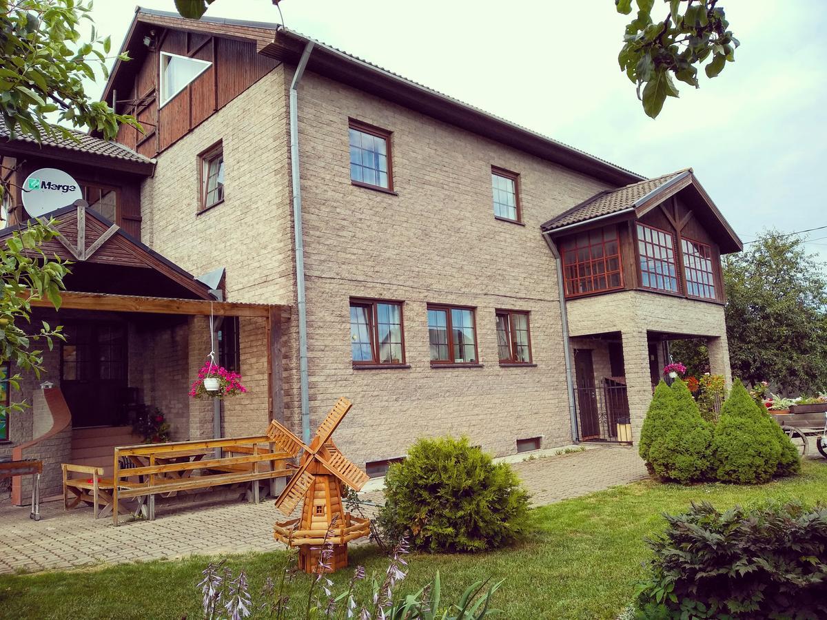 Urusel Guesthouse Tallin Zewnętrze zdjęcie